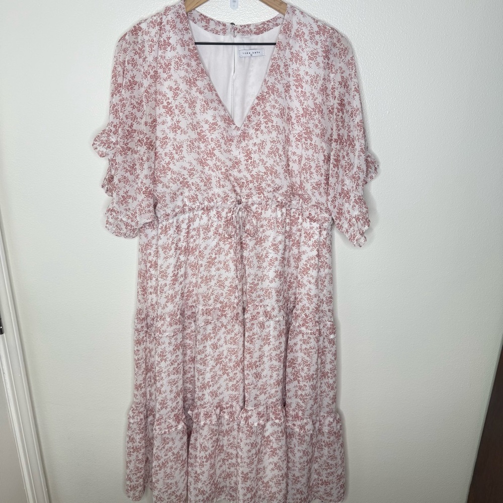 Lida Kate • Floral Pink Dress Size Large